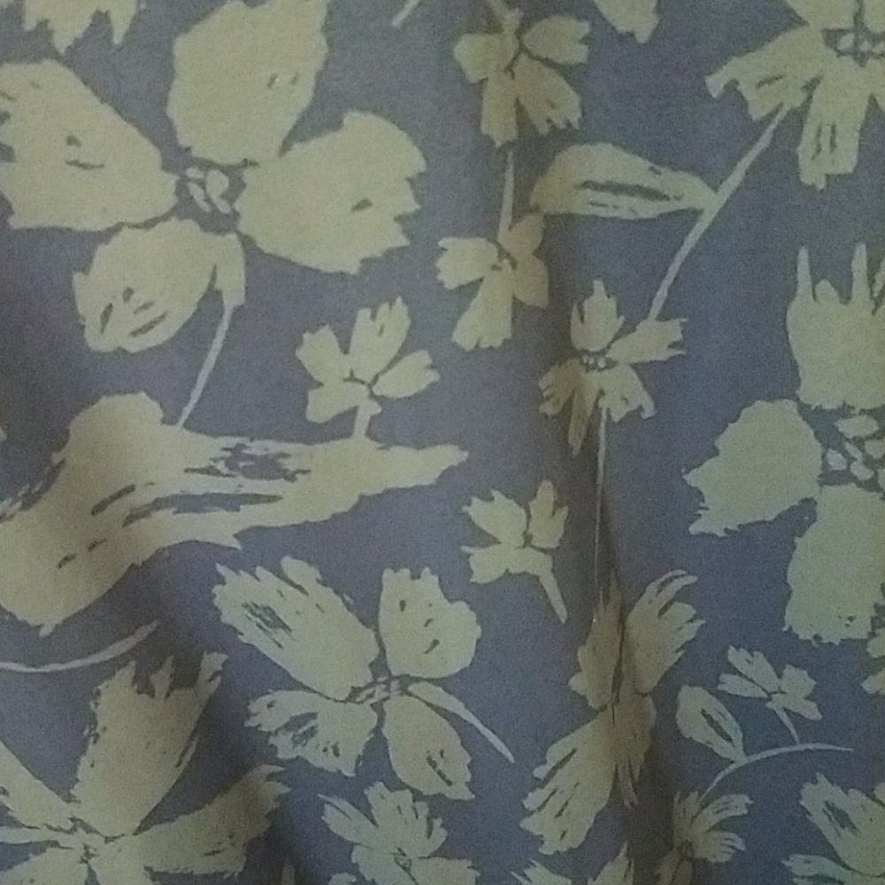 NWOT SIZE LARGE LLR DANI